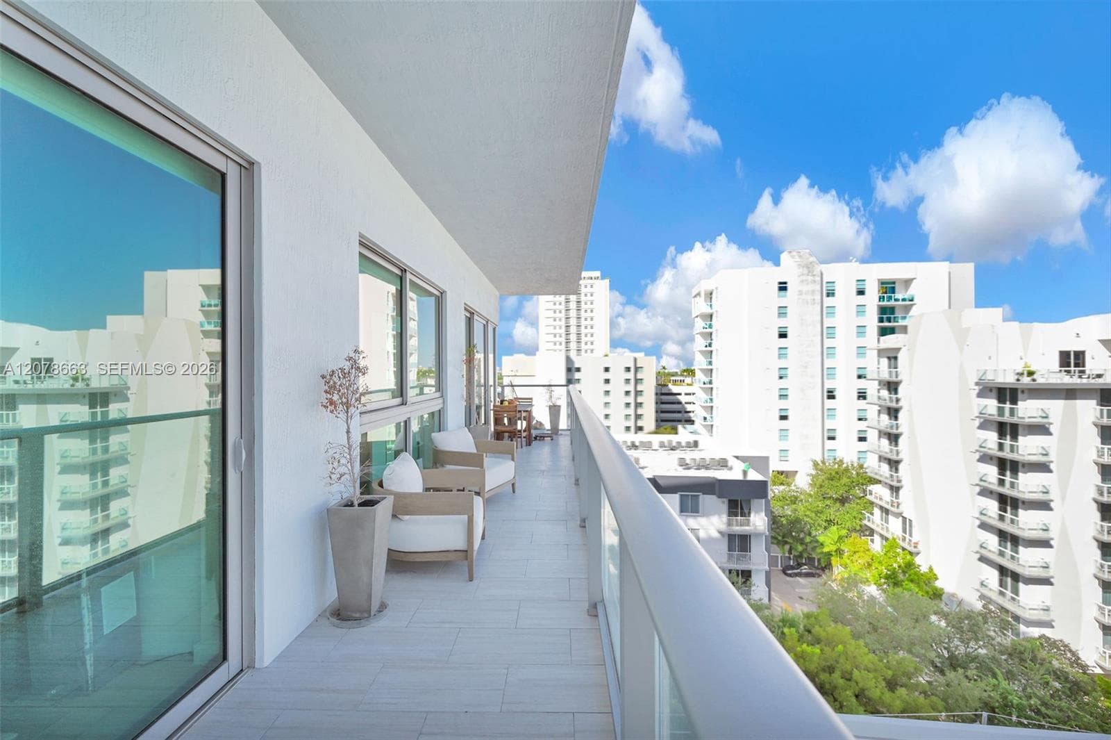 1600 SW 1st Ave # 802, Miami FL 33129
