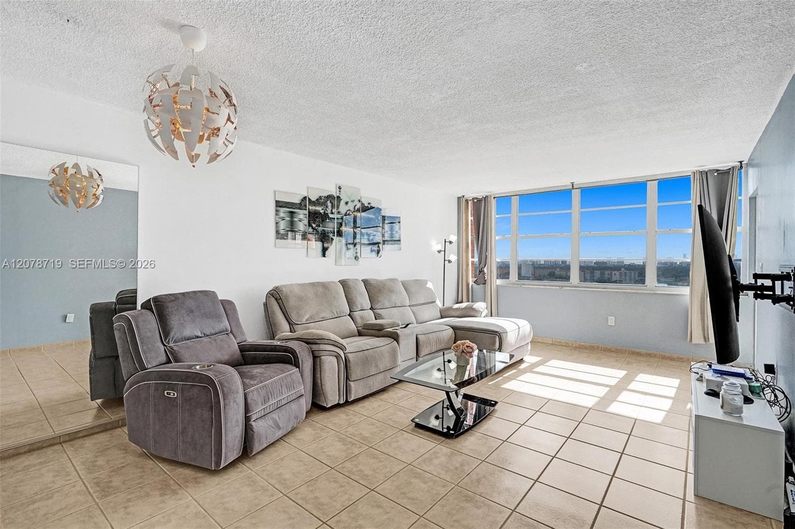 1351 NE Miami Gardens Dr # 1504E, Miami FL 33179