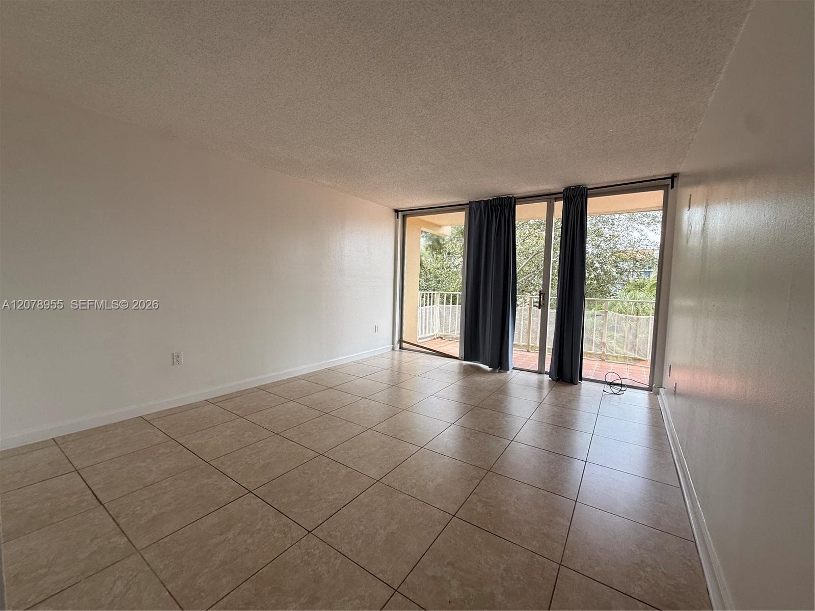 13100 SW 92 AV, Miami FL 33176