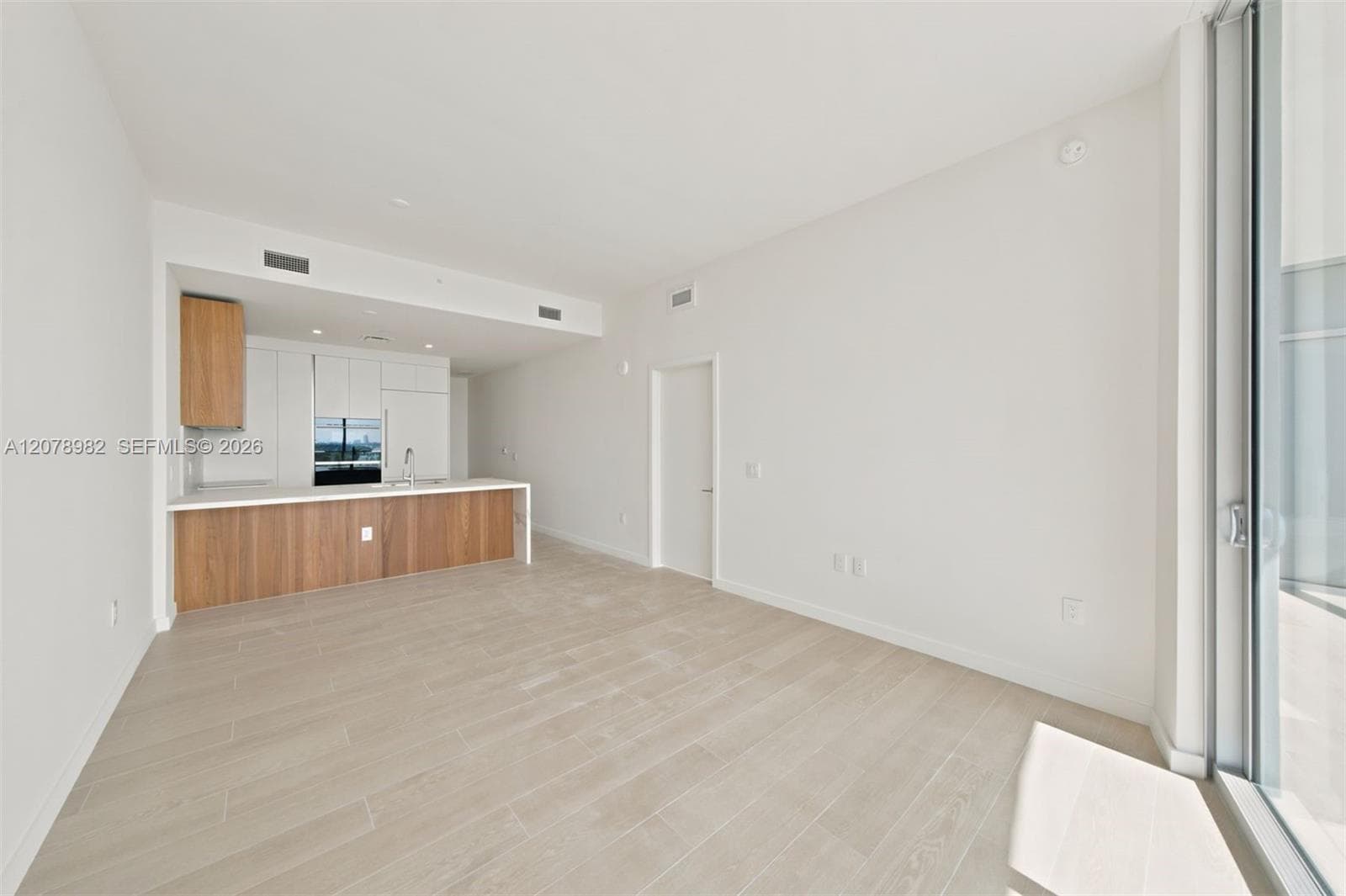 1400 Biscayne Blvd # 505, Miami FL 33132
