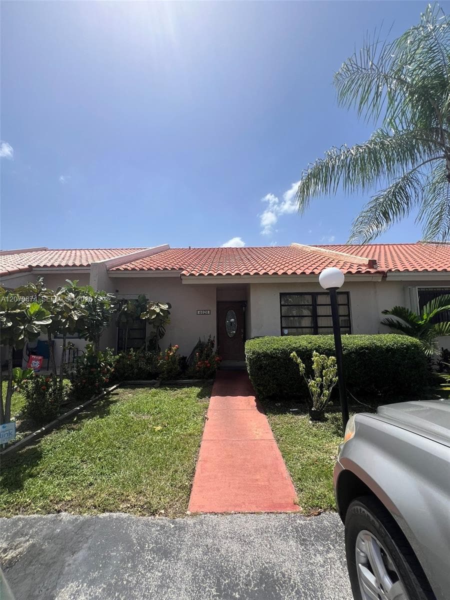 6028 SW 147th Pl, Miami FL 33193