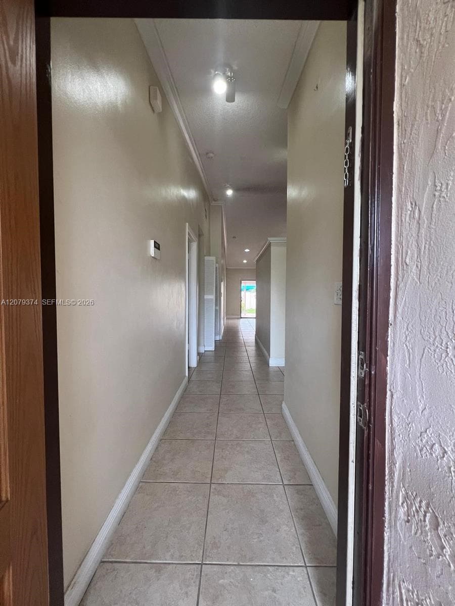 6028 SW 147th Pl, Miami FL 33193