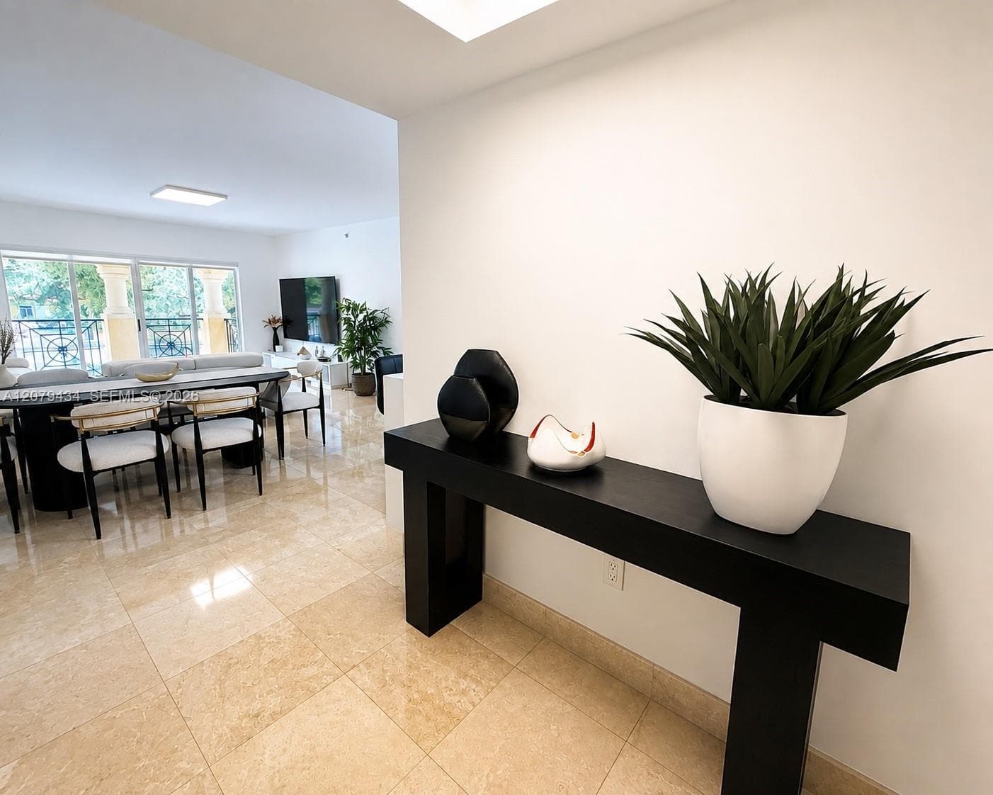 101 Sidonia Ave # 205, Coral Gables FL 33134