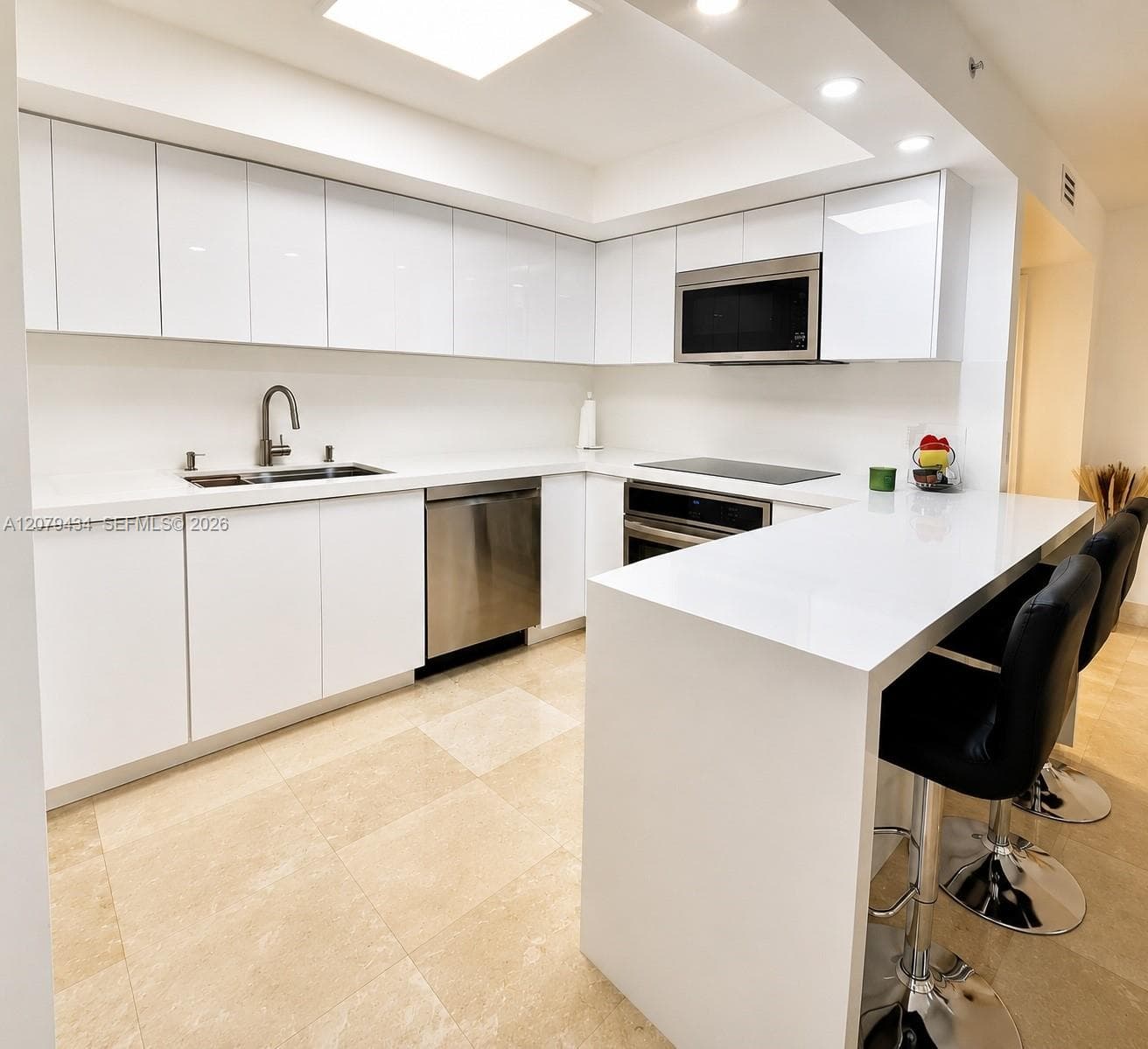 101 Sidonia Ave # 205, Coral Gables FL 33134