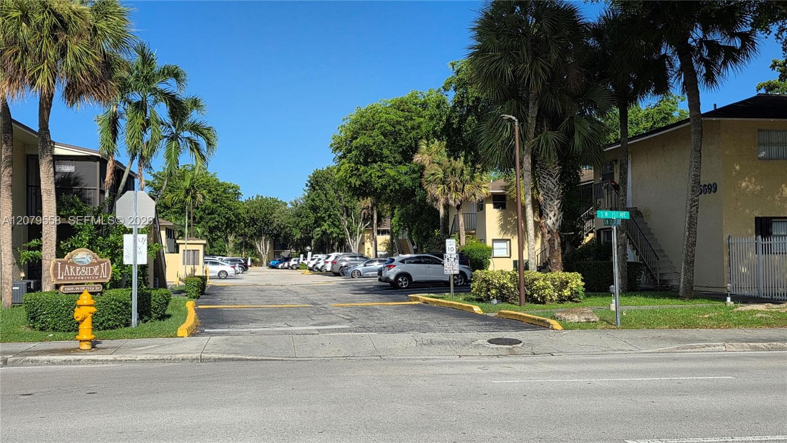 15619 SW 73rd Cir Ter # 8, Miami FL 33193