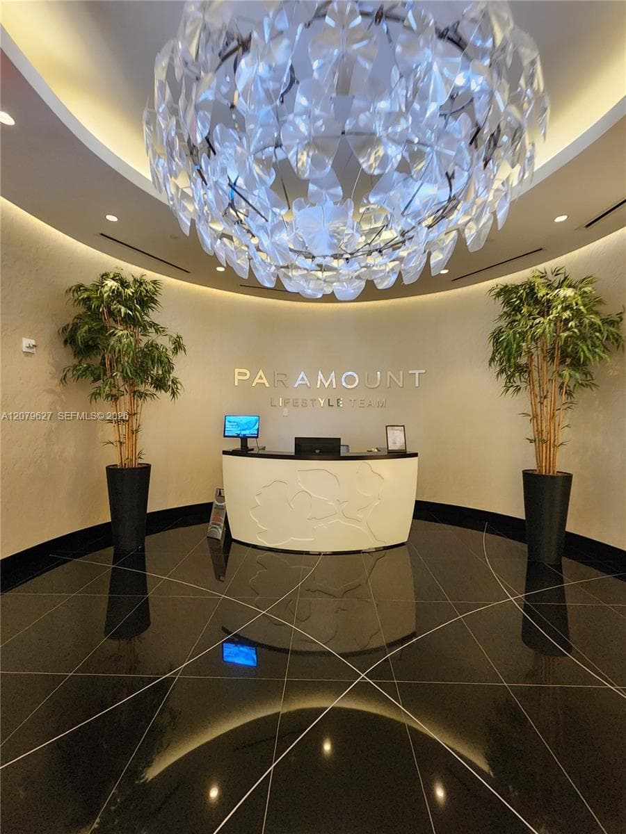 851 NE 1st Ave # 3801, Miami FL 33132