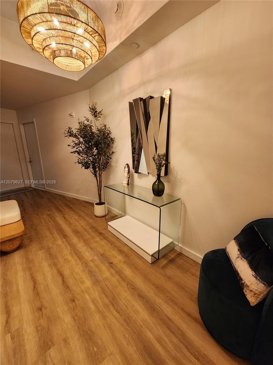 851 NE 1st Ave # 3801, Miami FL 33132