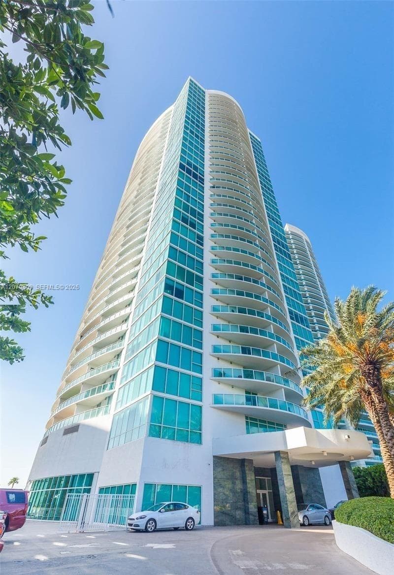 2101 Brickell Ave # 1104, Miami FL 33129