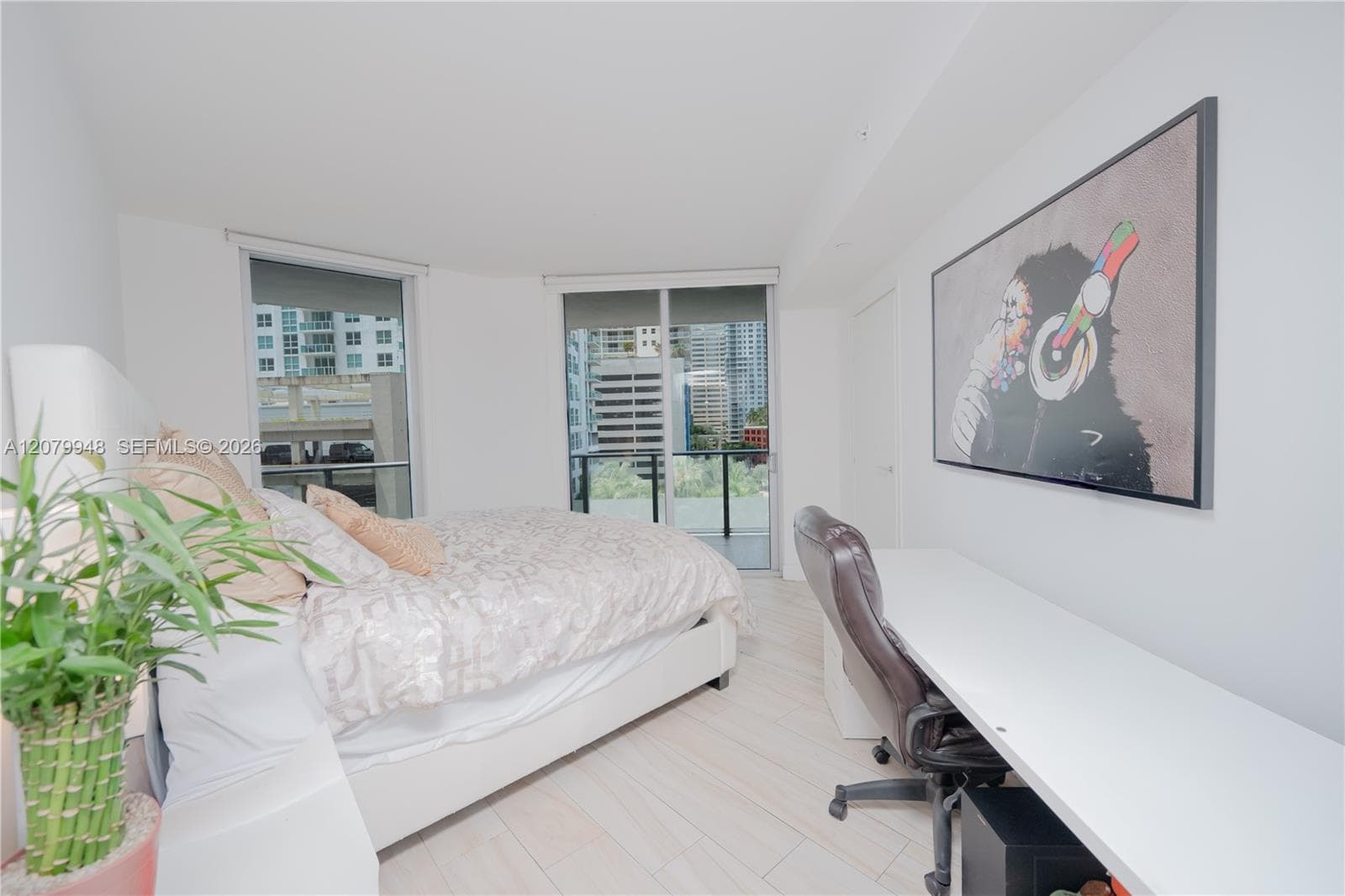 1300 Brickell Bay Dr # 710, Miami FL 33131
