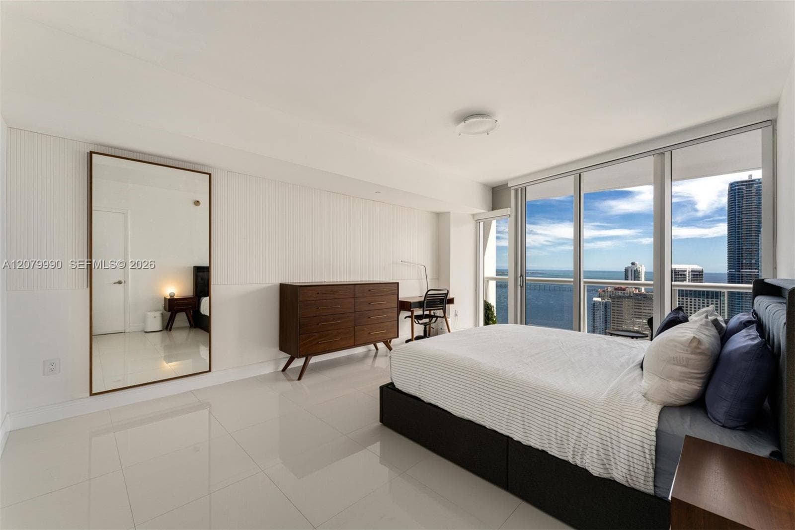 495 Brickell Ave # 4709, Miami FL 33131