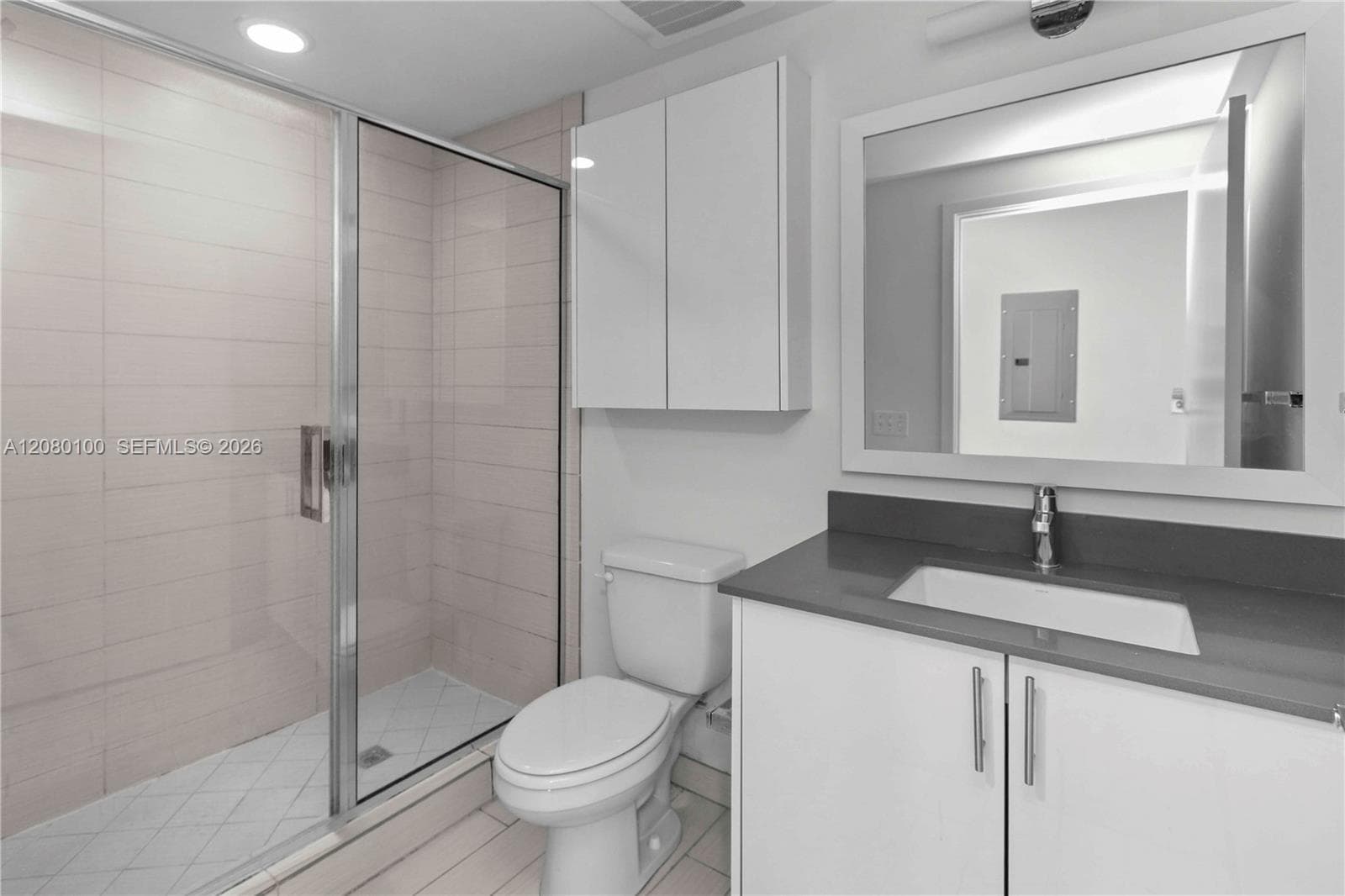 999 SW 1st Ave # 3202, Miami FL 33130