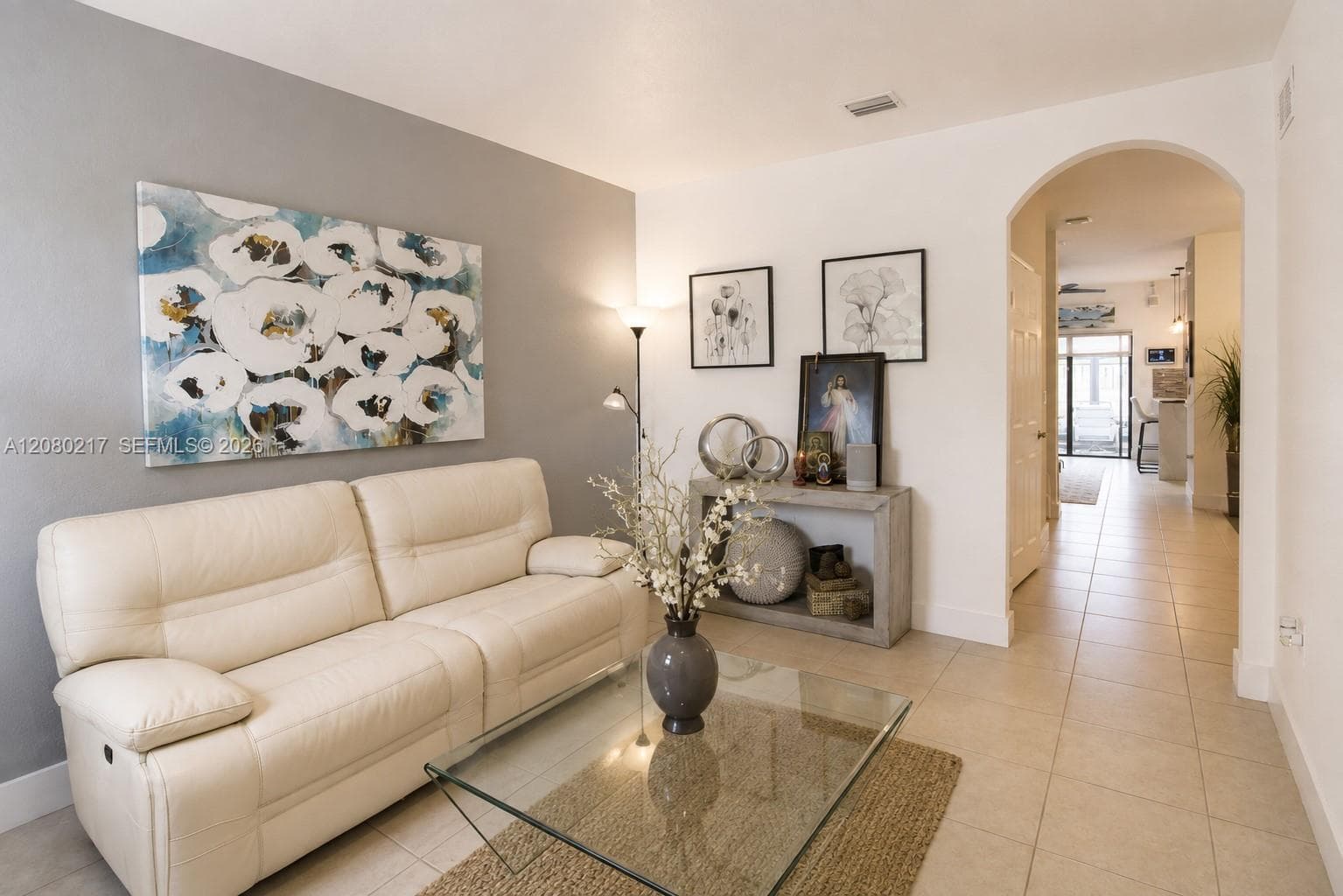 10327 NW 89th Ter, Doral FL 33178