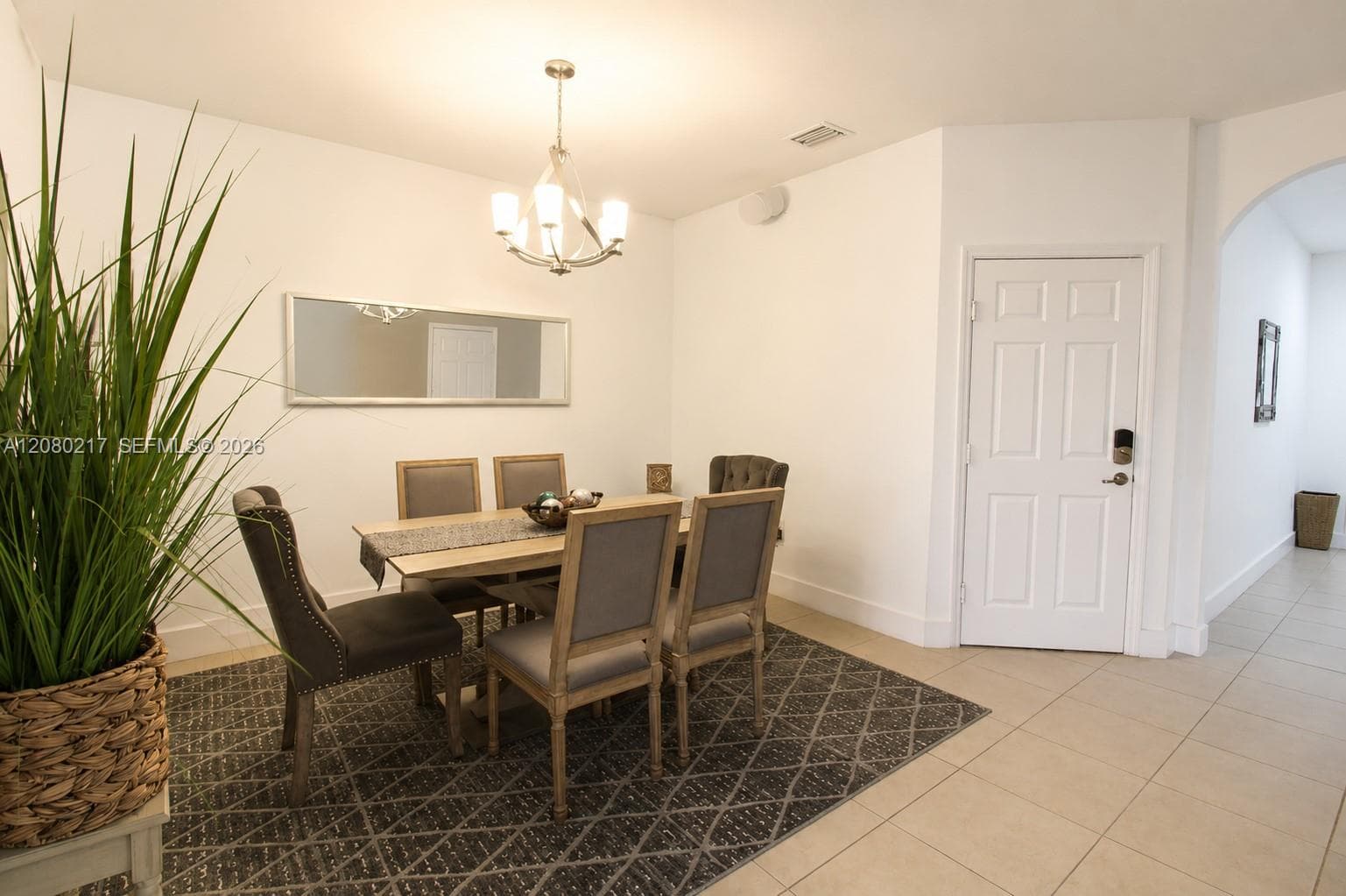 10327 NW 89th Ter, Doral FL 33178