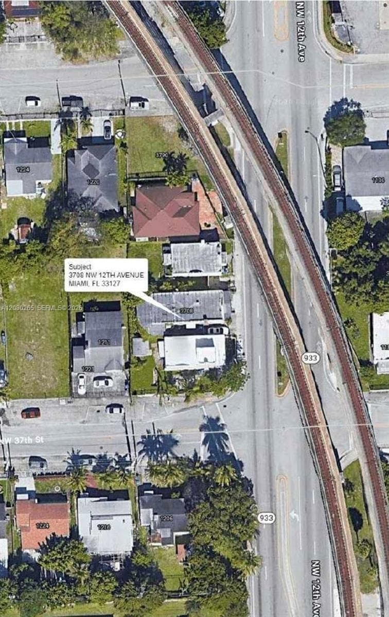 3708 NW 12th Ave, Miami FL 33127