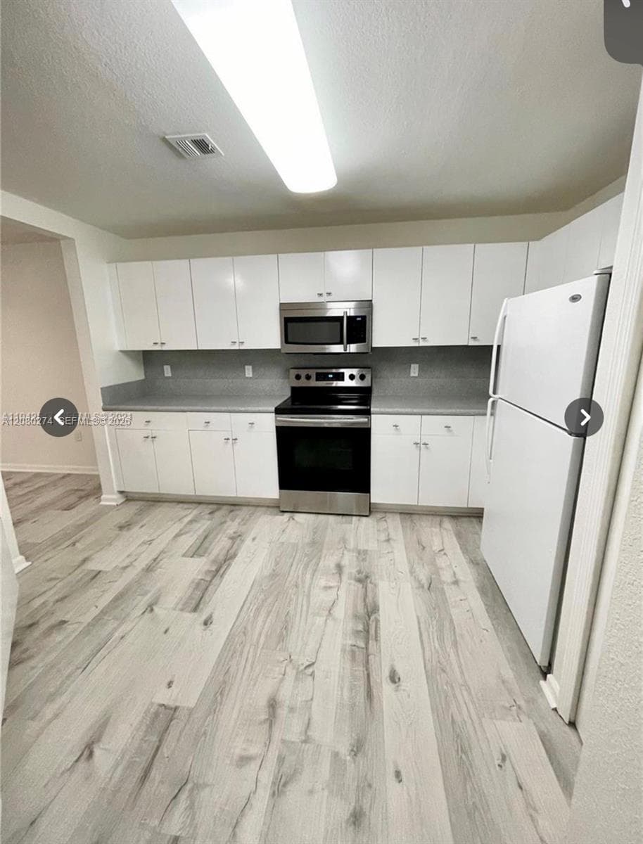 10902 NW 83 St # 219, Doral FL 33178