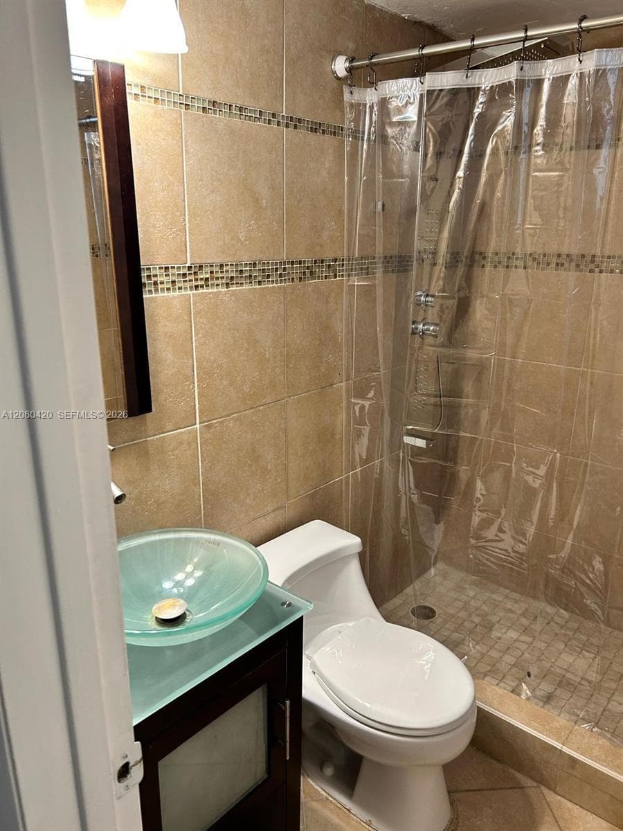 1441 Lincoln Rd # 214, Miami Beach FL 33139