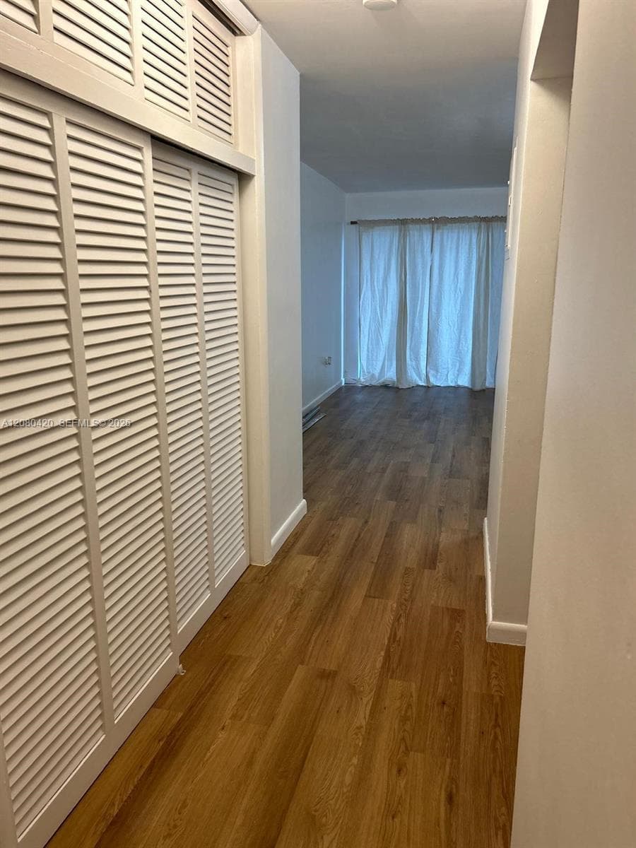 1441 Lincoln Rd # 214, Miami Beach FL 33139