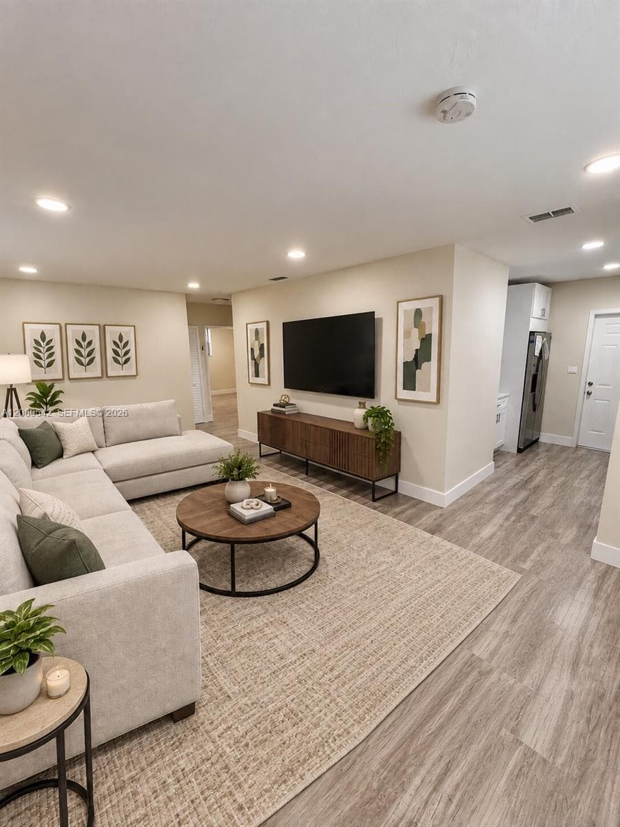11545 NW 17th Ave, Miami FL 33167
