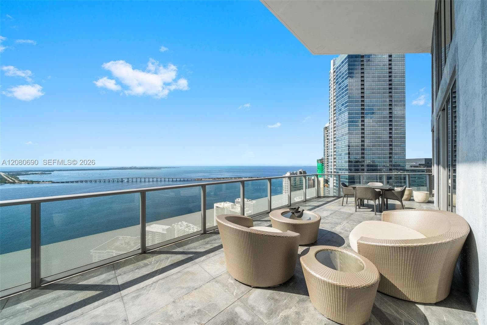 1300 Brickell Bay Dr, Miami FL 33131