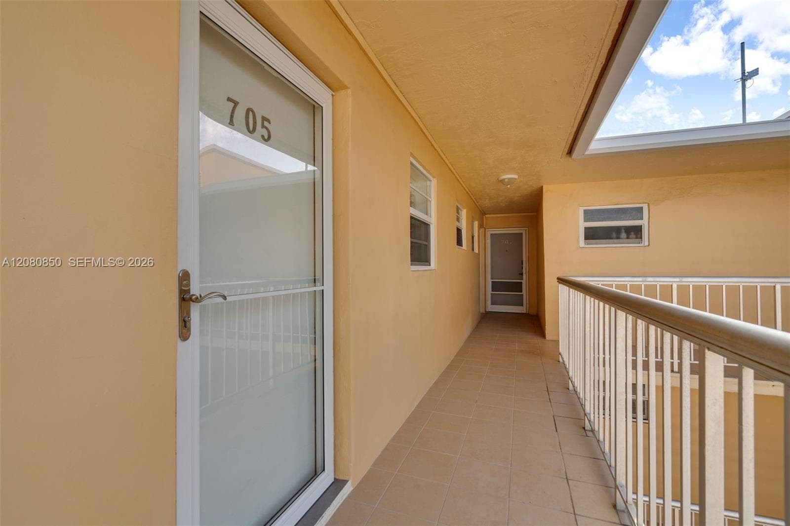 730 Pennsylvania Ave # 705, Miami Beach FL 33139