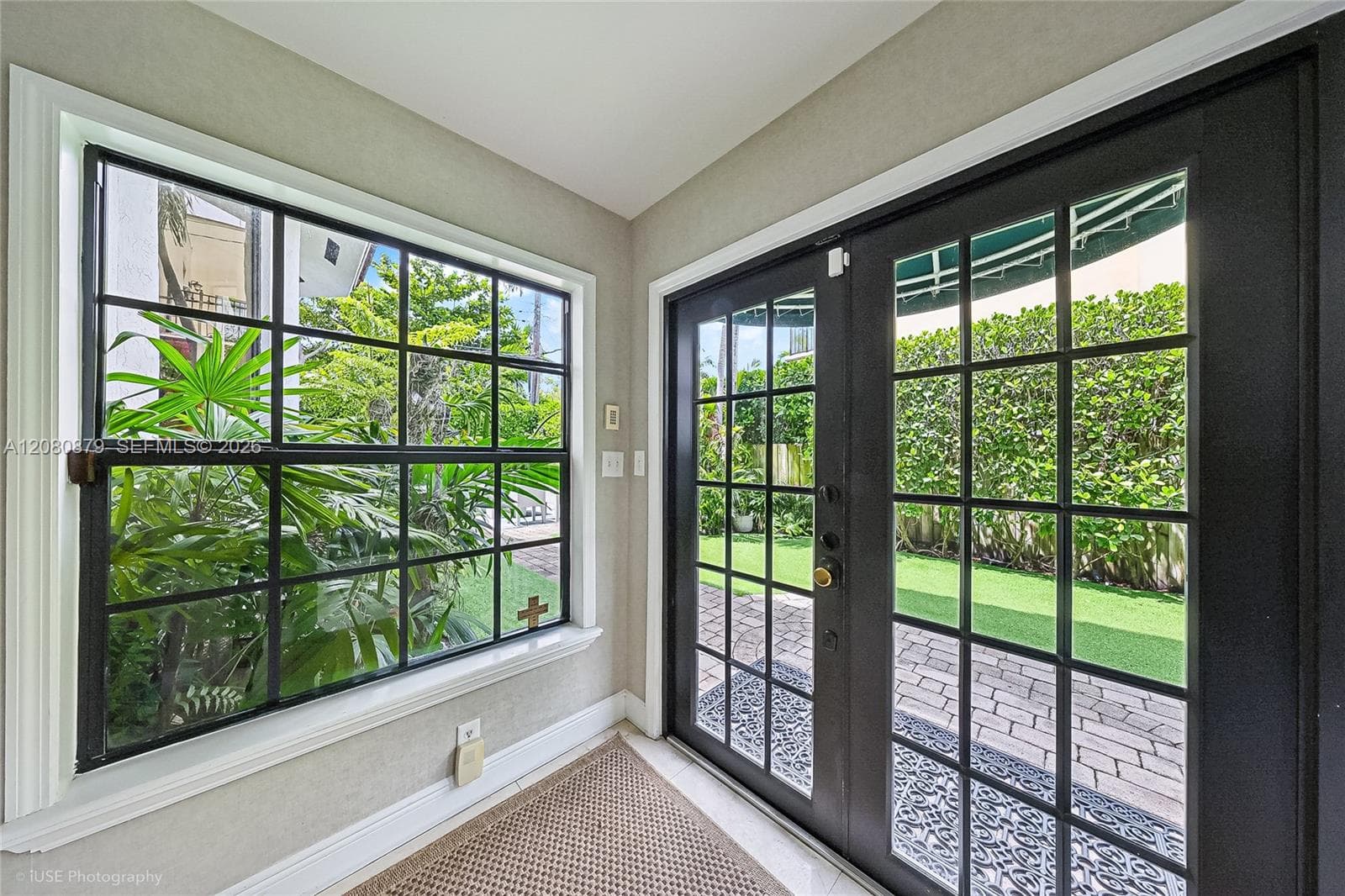 596 Fernwood Rd # B, Key Biscayne FL 33149