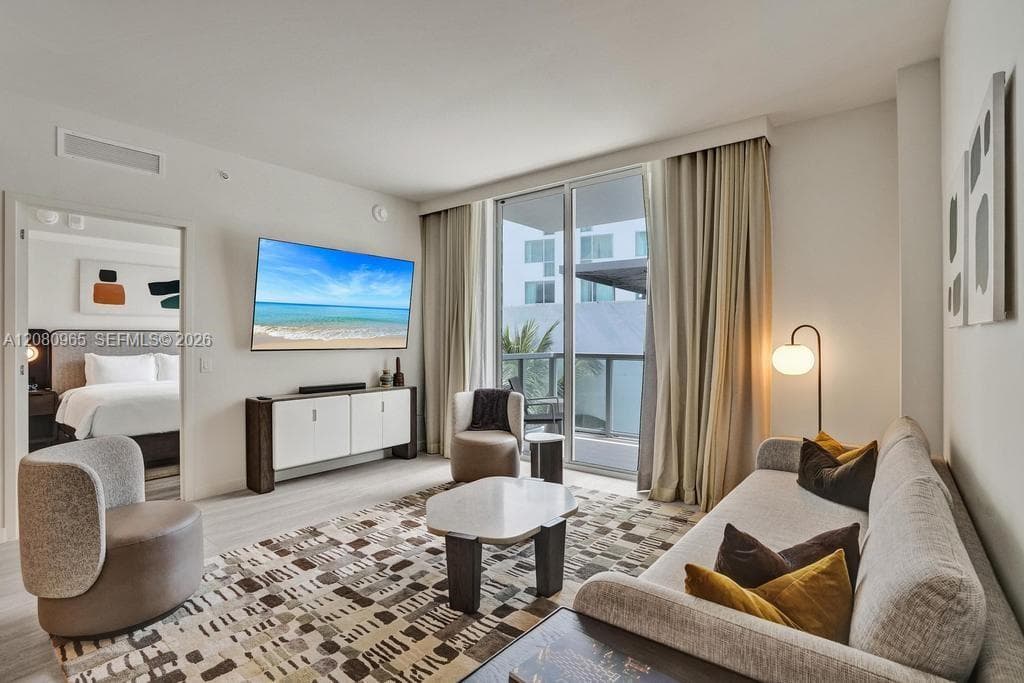 1611 SW 2nd Ave # 402, Miami FL 33129
