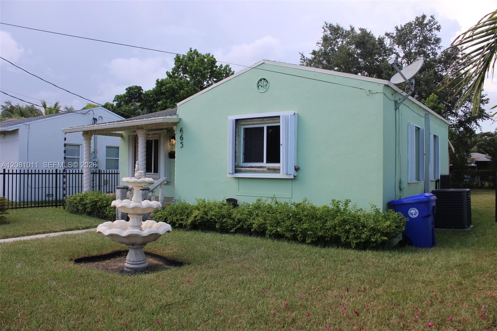 665 NW 50th St, Miami FL 33127