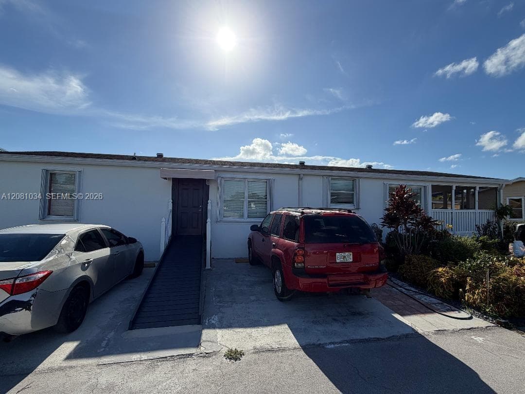 19800 SW 180th Ave unit 569 # 569, Miami FL 33187