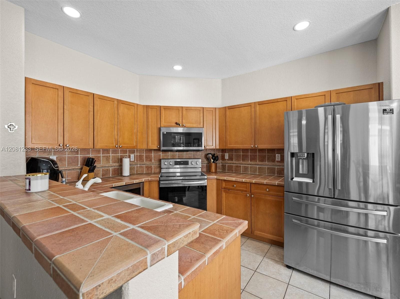 15541 SW 21st Ter, Miami FL 33185
