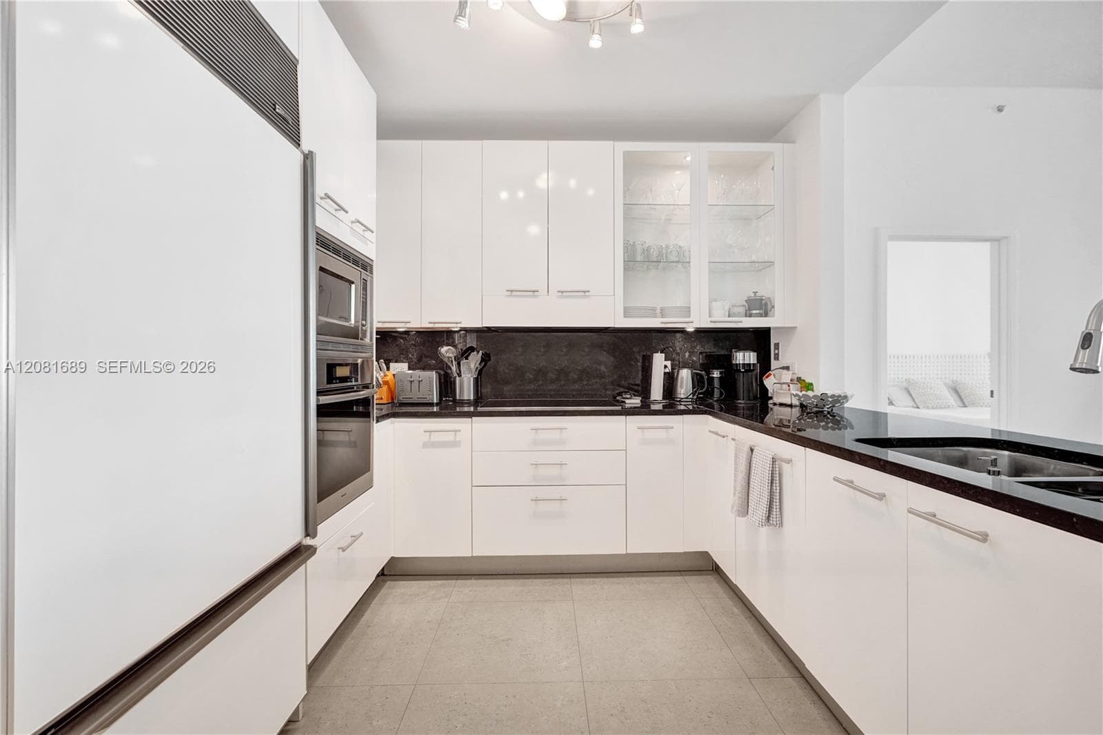 6799 Collins Ave # 201, Miami Beach FL 33141