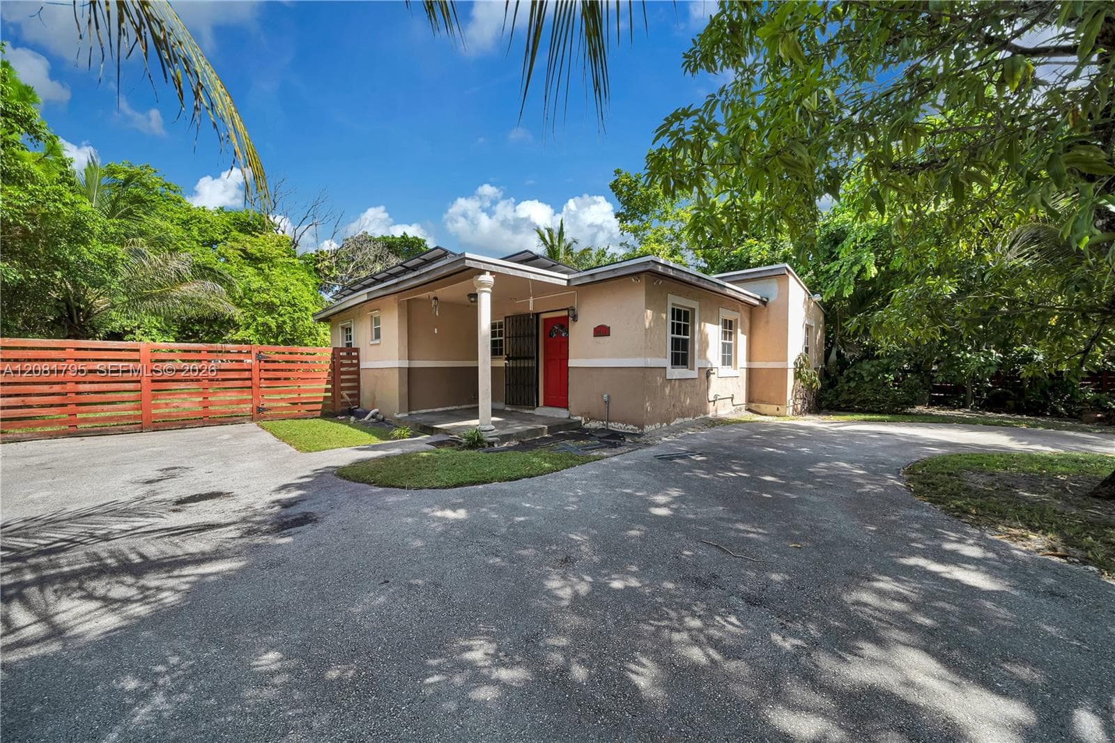 6401 SW 63rd Ct, South Miami FL 33143