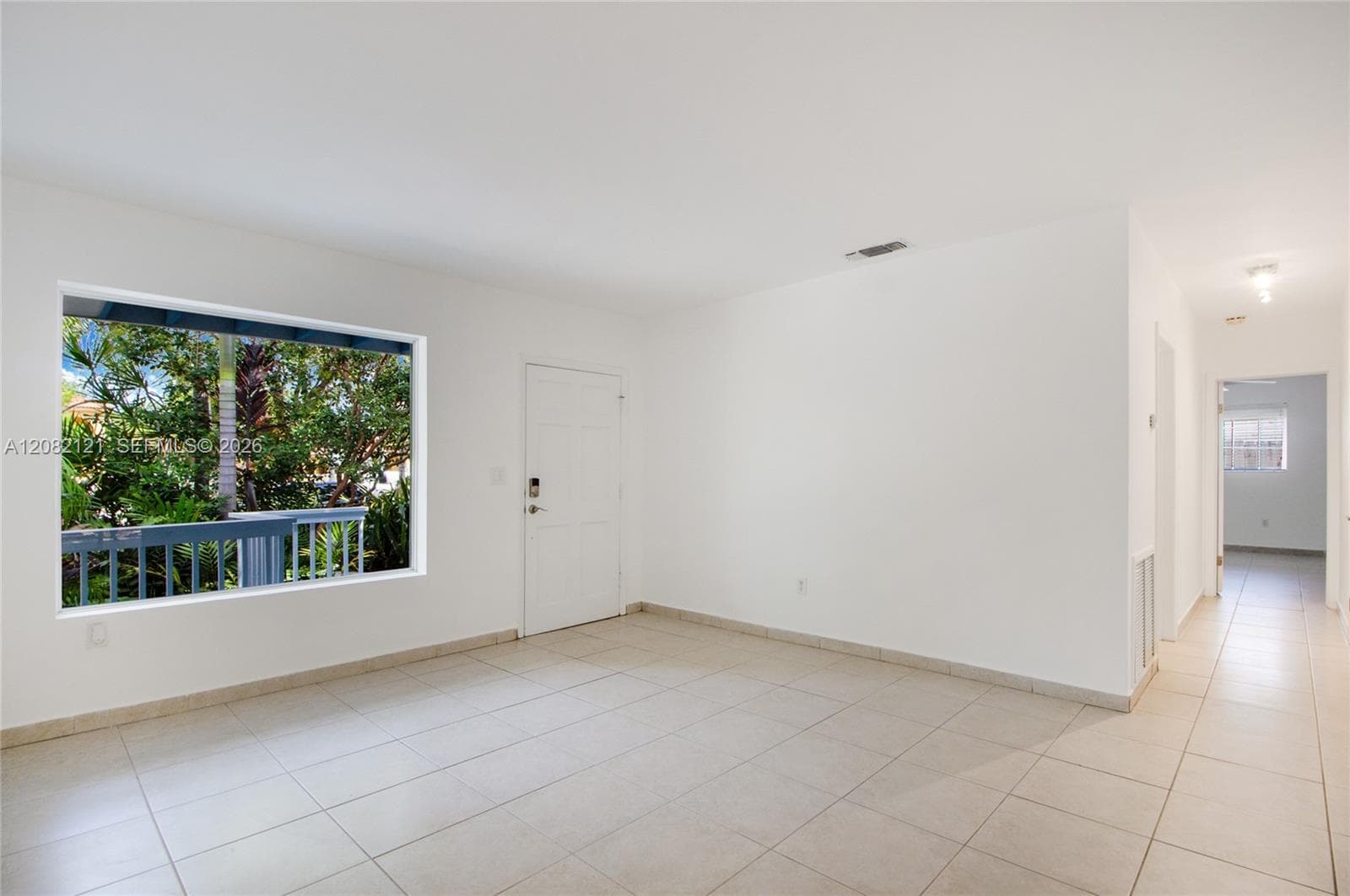 119 Harbor Dr, Key Biscayne FL 33149