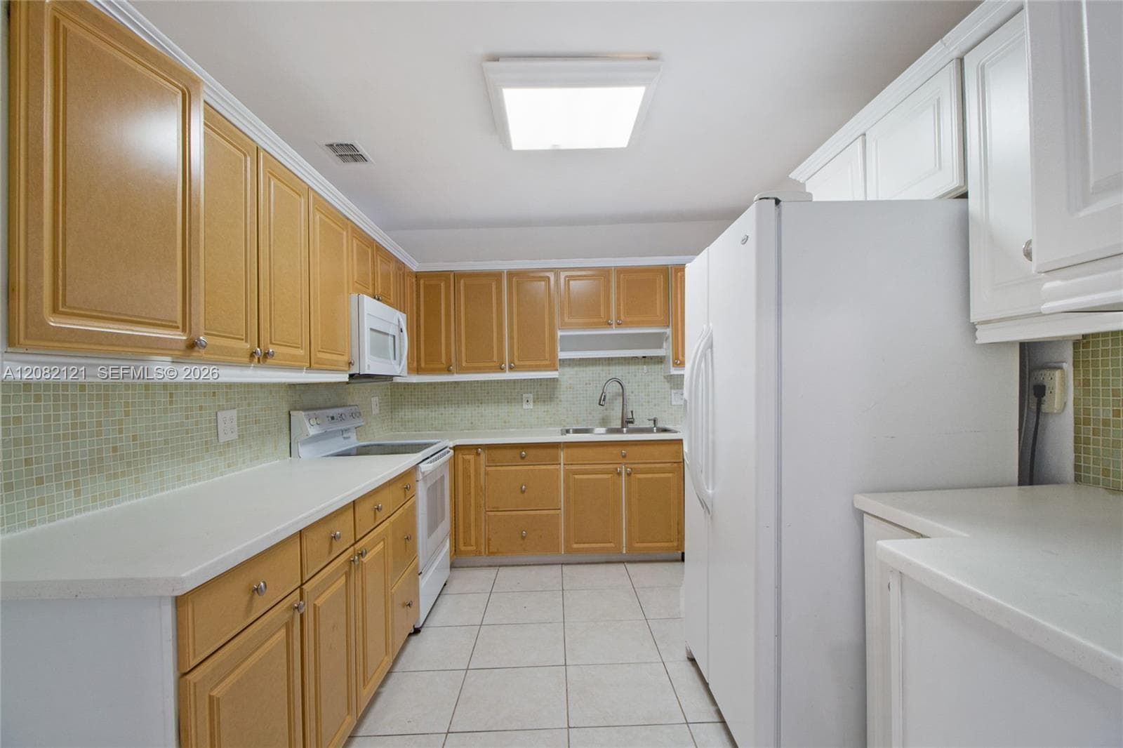 119 Harbor Dr, Key Biscayne FL 33149