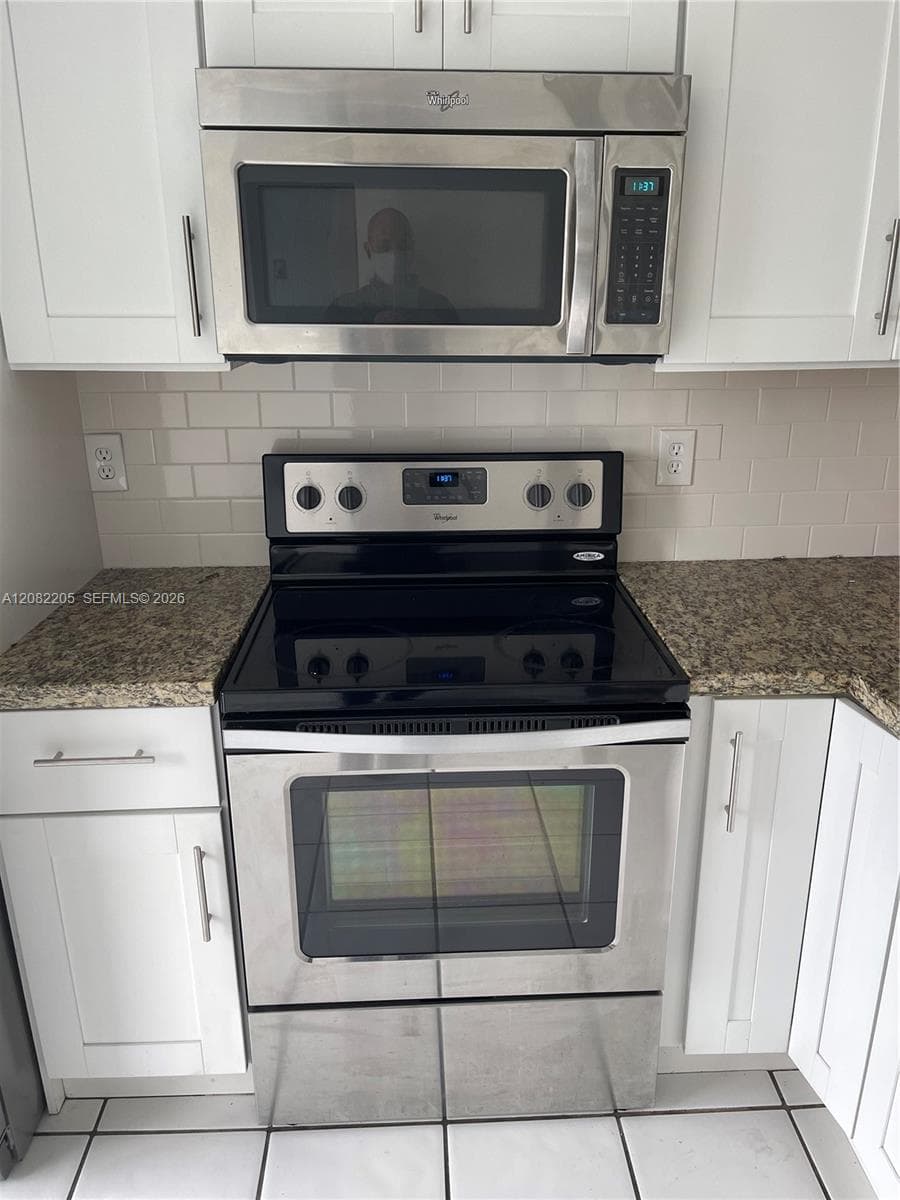 2575 SW 27th Ave # 506, Miami FL 33133