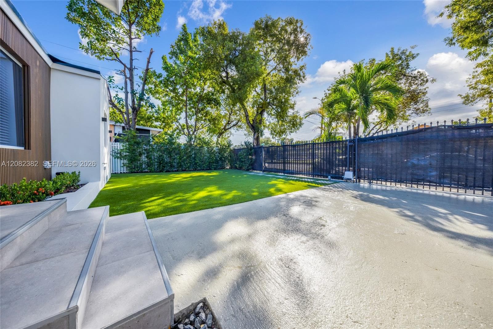 511 NW 48th St, Miami FL 33127
