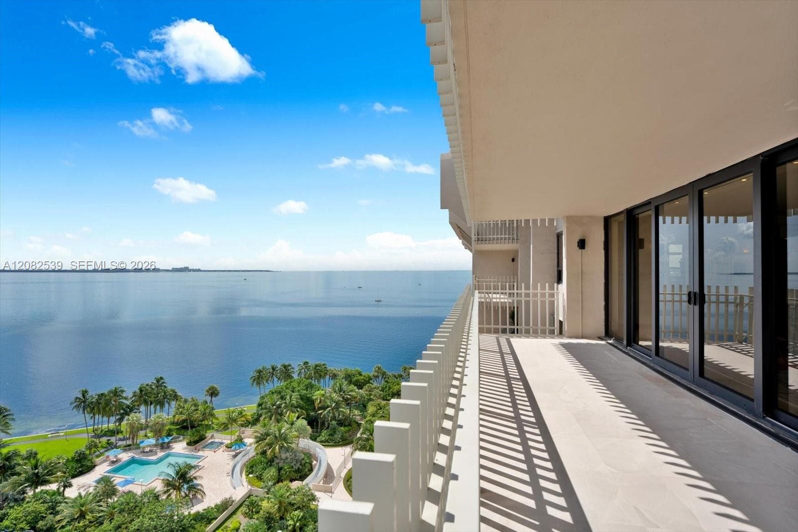2 Grove Isle Dr # B1709, Miami FL 33133