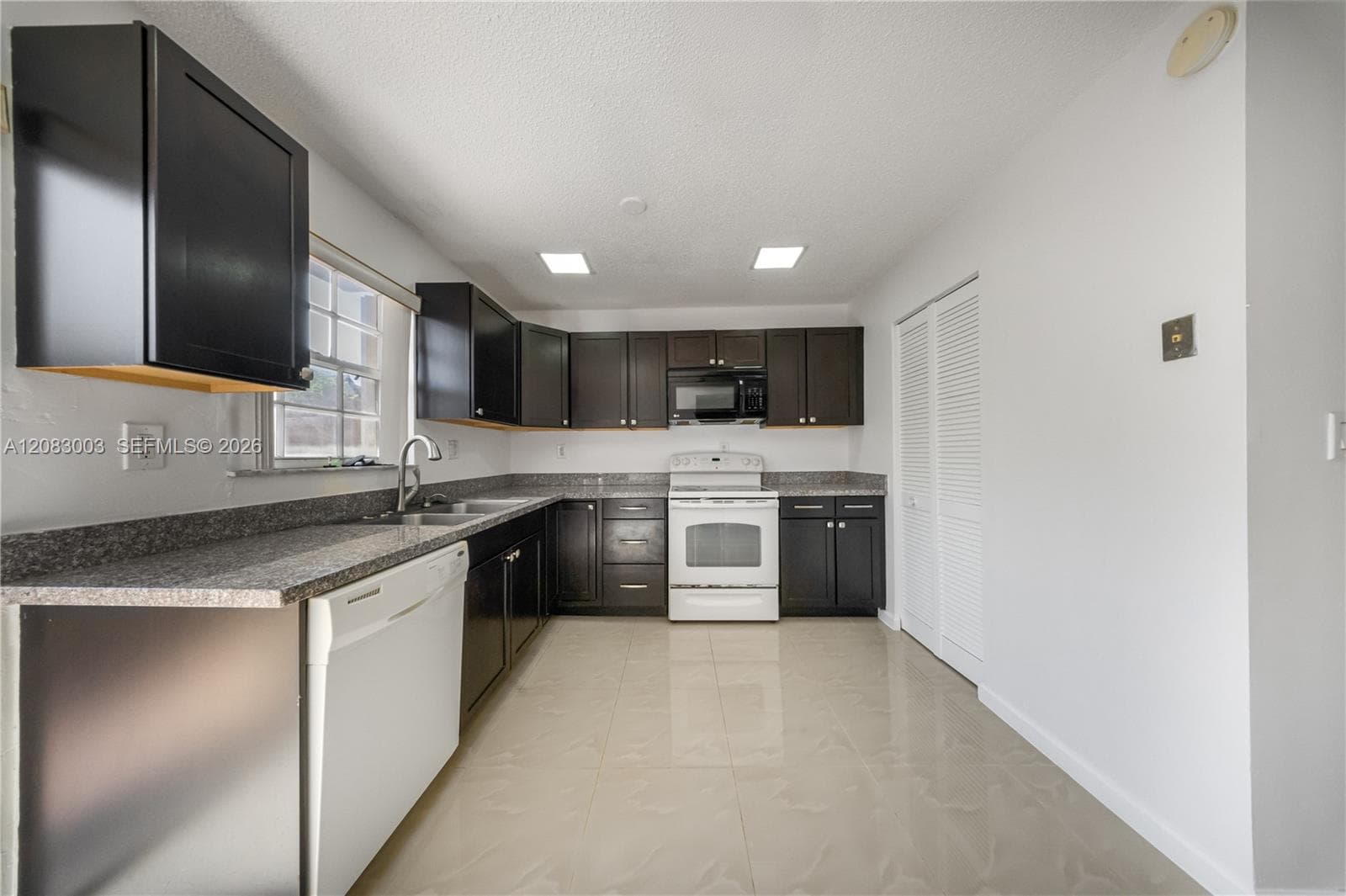 6110 SW 129th Pl # 1703, Miami FL 33183