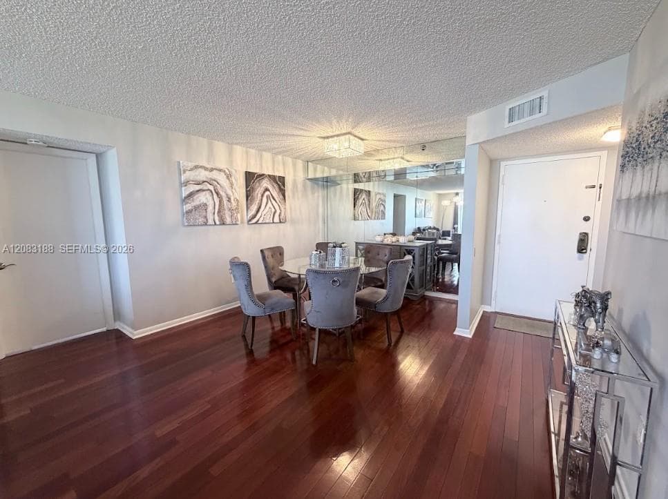 900 NE 195th St # 703, Miami FL 33179