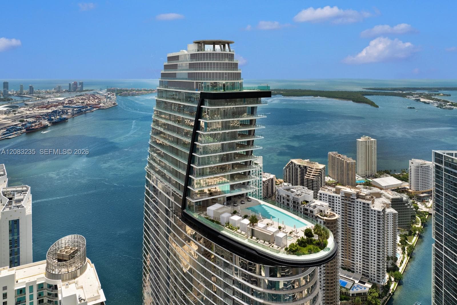 300 BISCAYNE BOULEVARD WAY # 3302E, Miami FL 33131