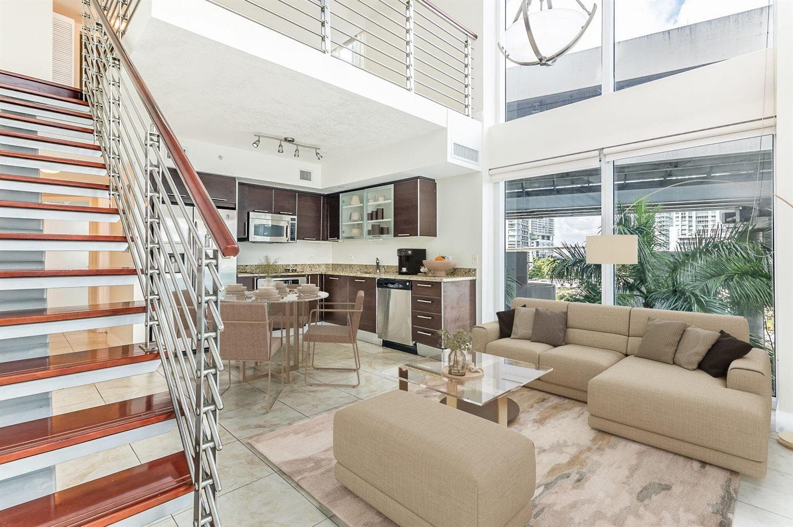 41 SE 5 Street # 417, Miami FL 33131