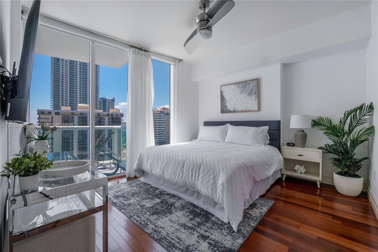 6515 Collins Ave # 1405, Miami Beach FL 33141