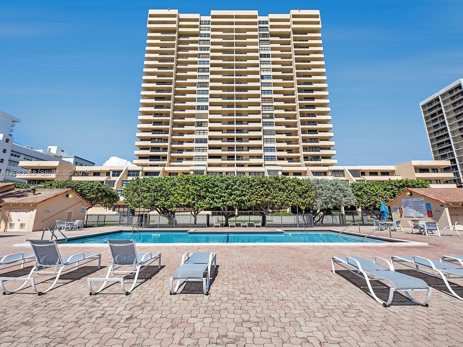 2555 Collins Ave # 1604, Miami Beach FL 33140