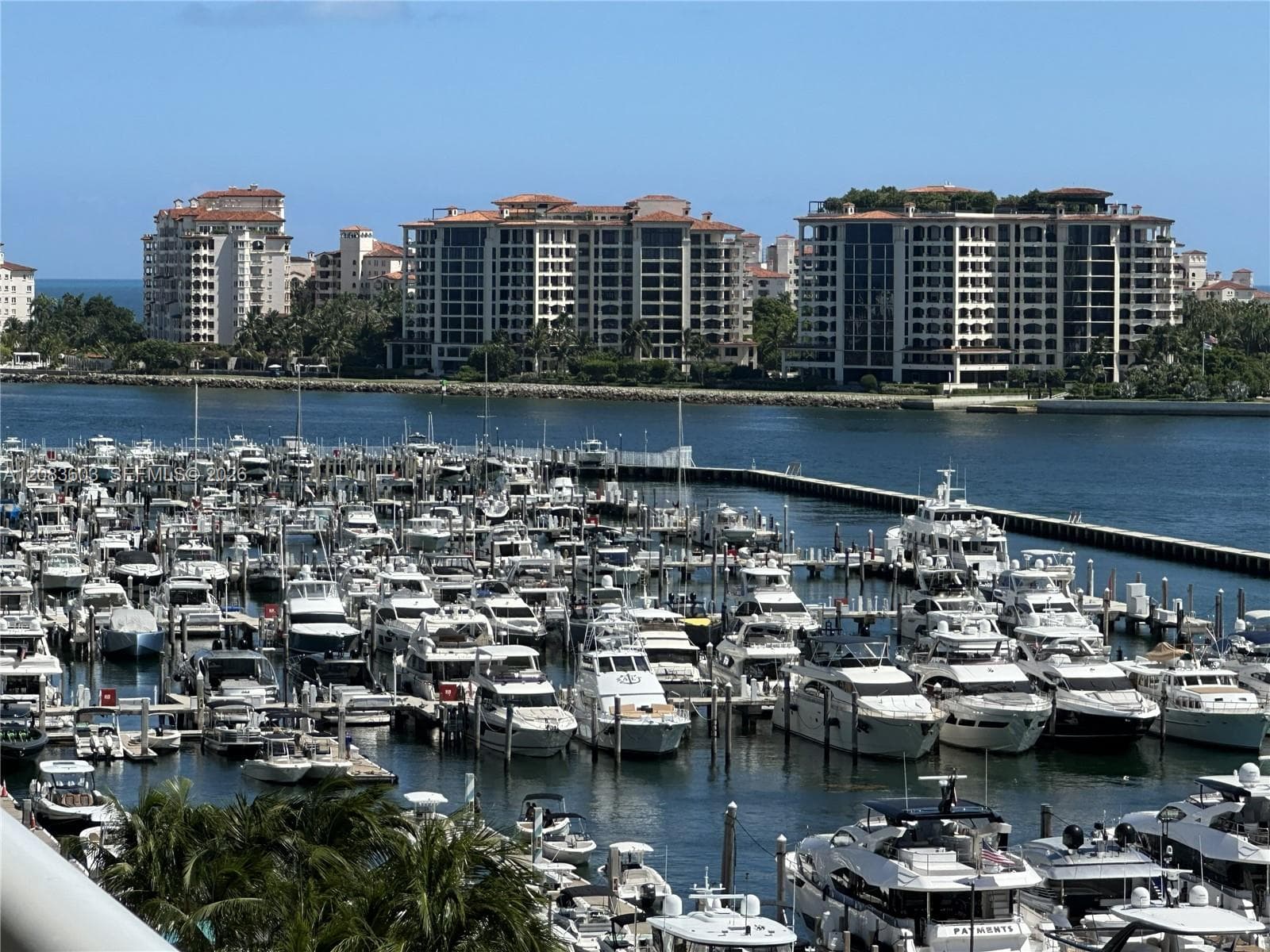 400 Alton Rd # 901, Miami Beach FL 33139