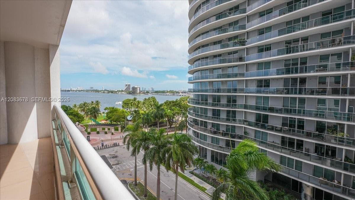 1800 N Bayshore Dr # 612, Miami FL 33132
