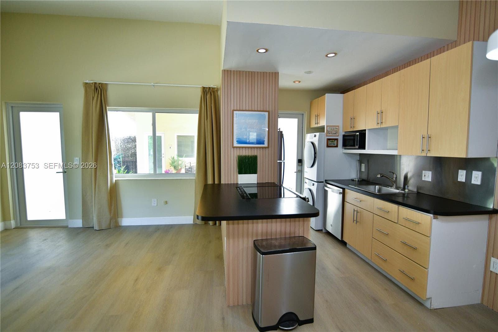 65 Washington Ave # 26, Miami Beach FL 33139