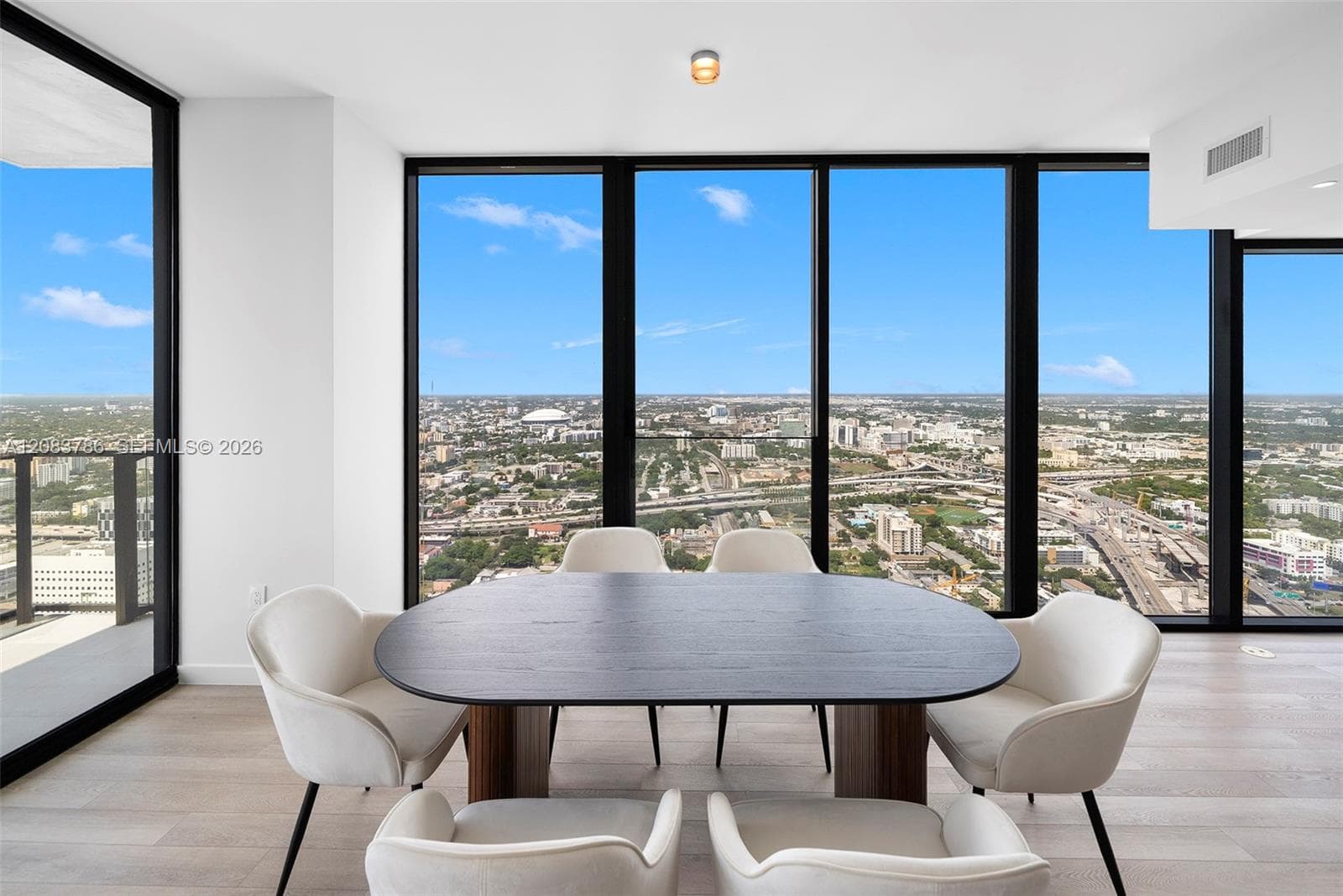 20 NE 11 Street # 5204, Miami Beach FL 33139
