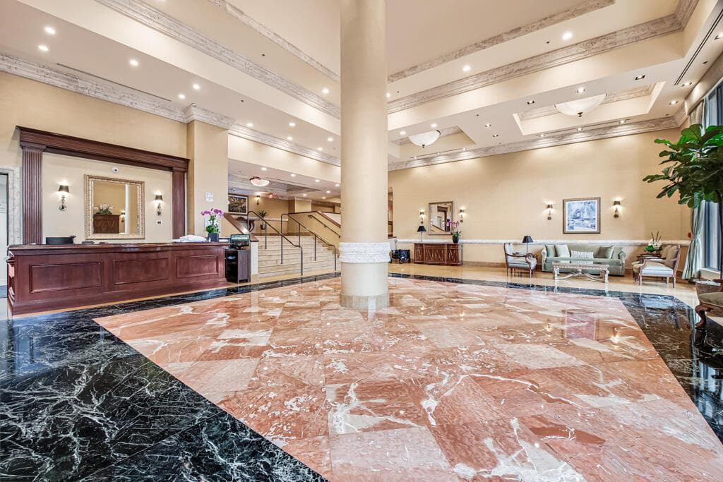 8390 SW 72ND Avenue # 303, Miami FL 33143