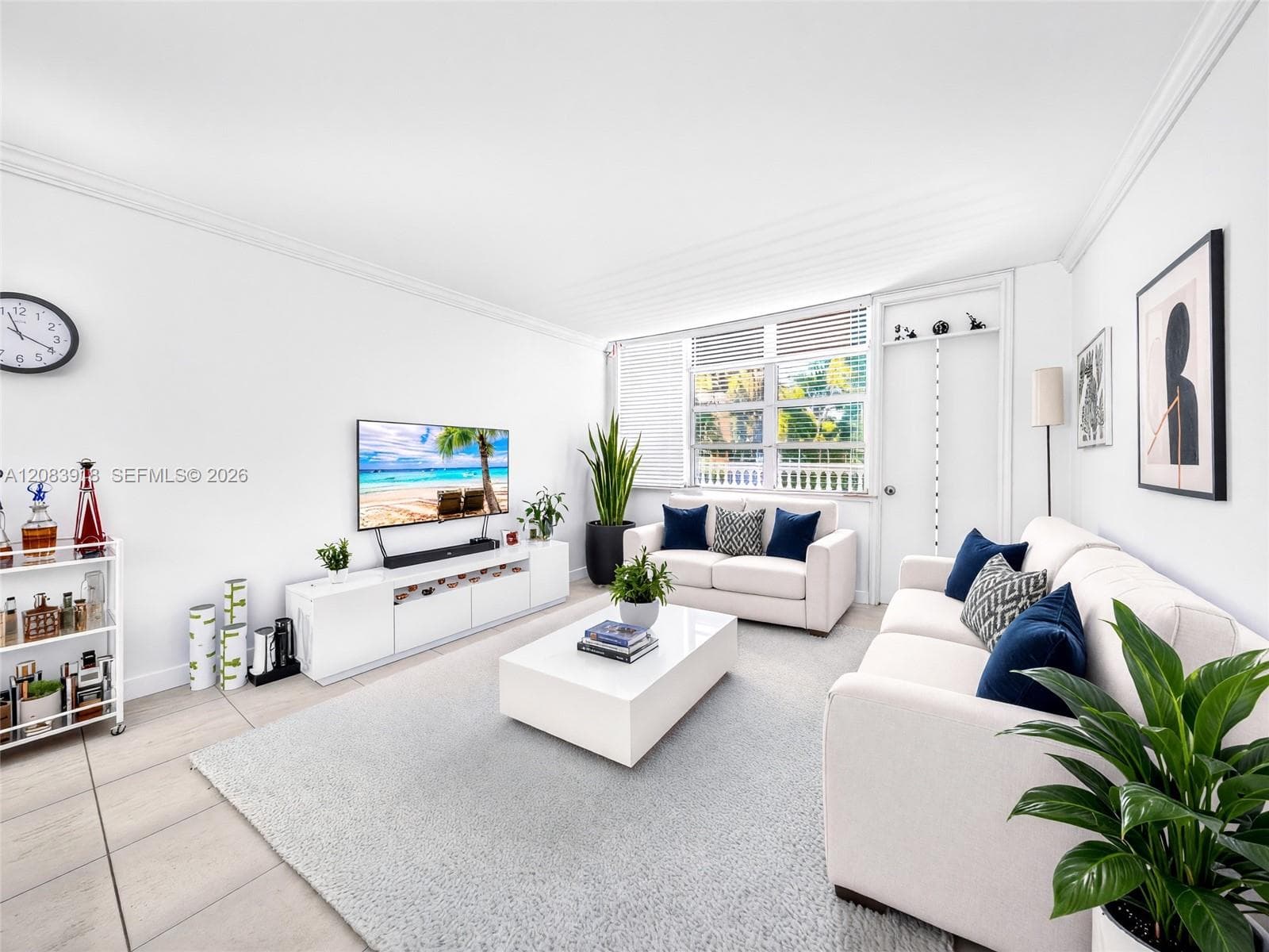 2016 Bay Dr # 203, Miami Beach FL 33141