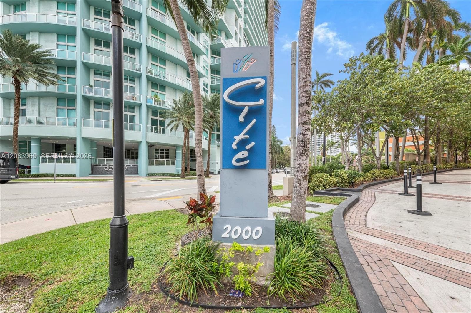 2000 N Bayshore Dr # 408, Miami FL 33137