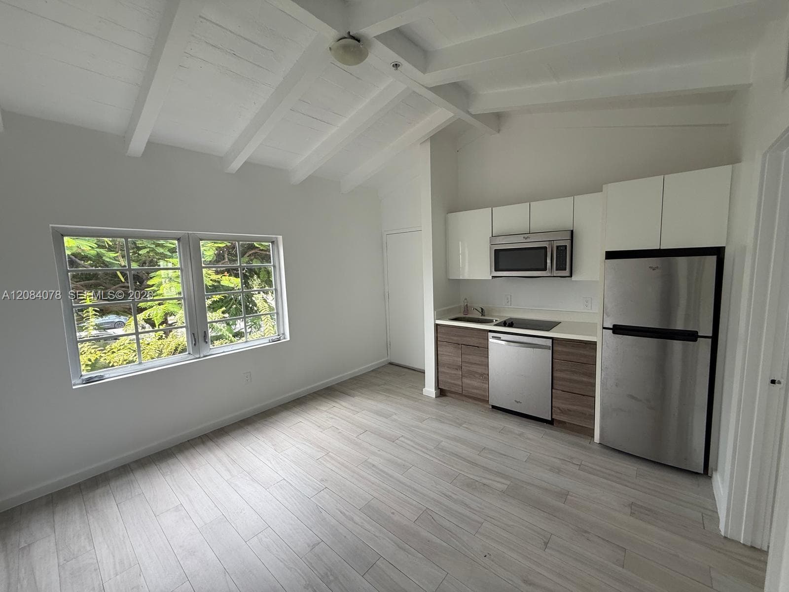 1450 Meridian Ave # 202, Miami Beach FL 33139